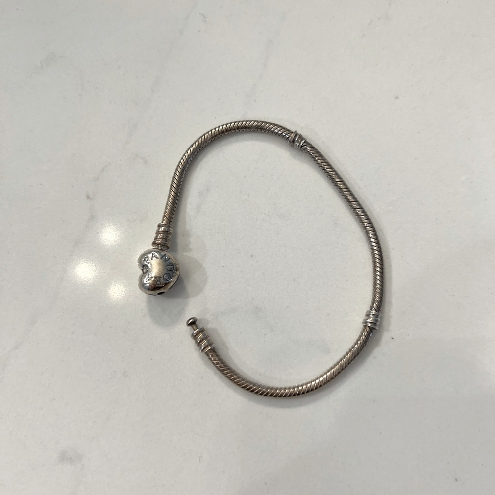 Pandora Moments Heart Clasp Snake Chain Bracelet
